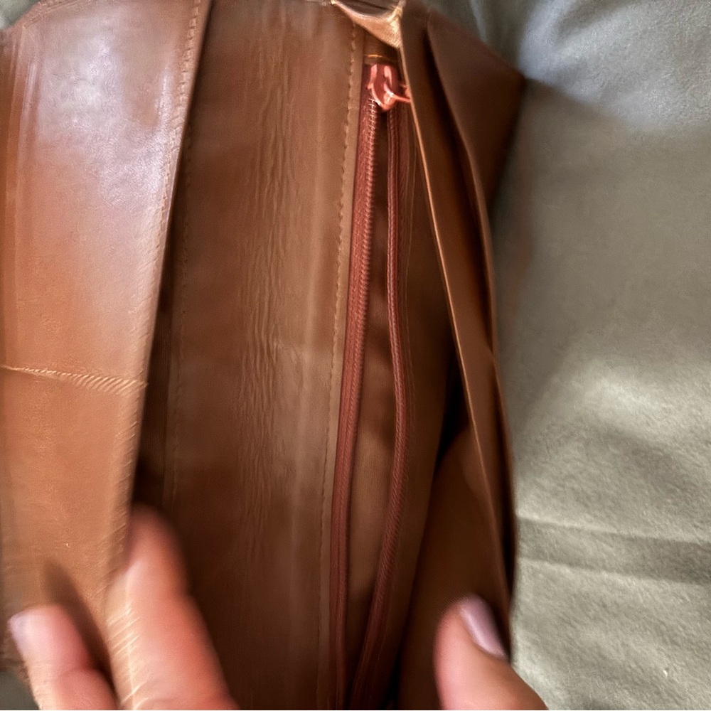 (Wallet) Plaid Wallet with Brown Trim - Picture 6 of 7